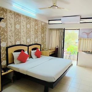Double Room Garden View